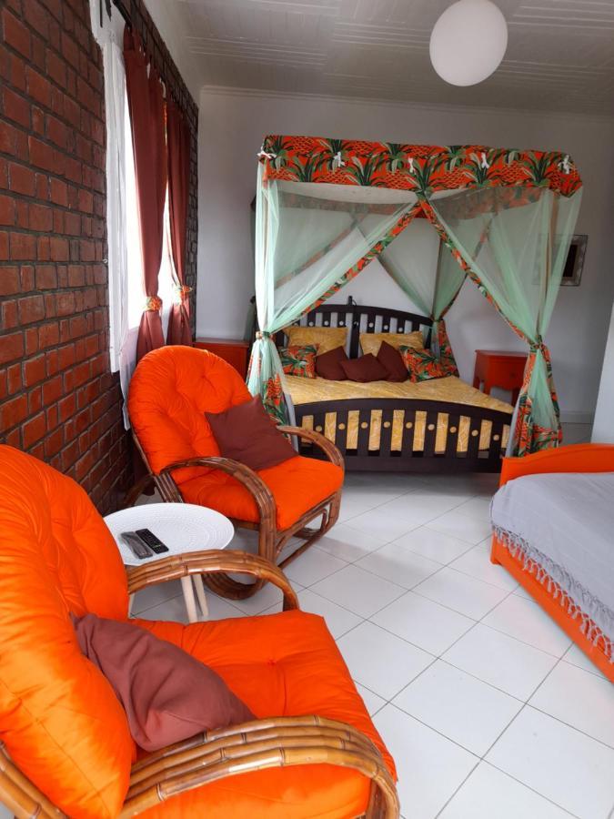 Comfort Triple Room
