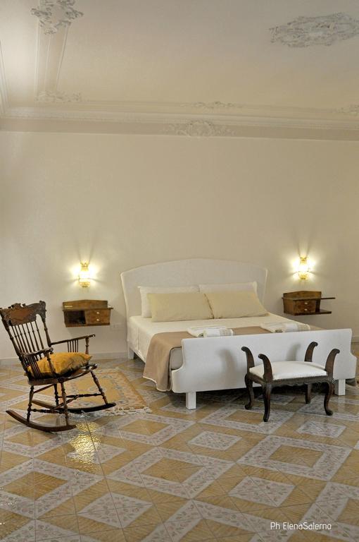Camera Matrimoniale con Letto Supplementare