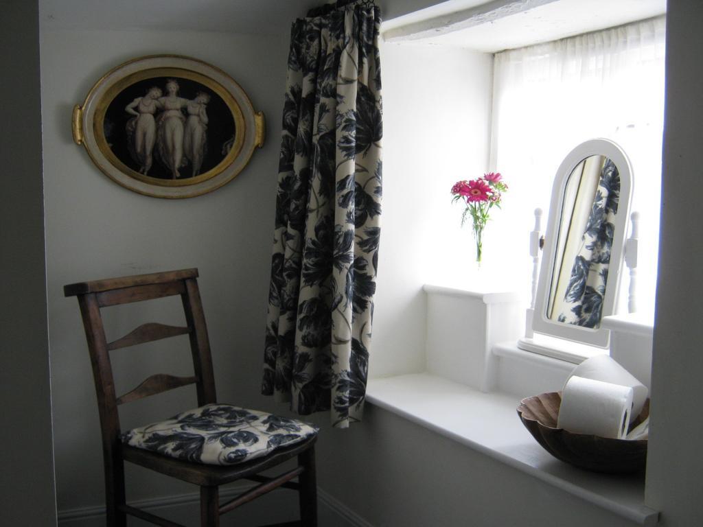 Deluxe Double Room with Shower