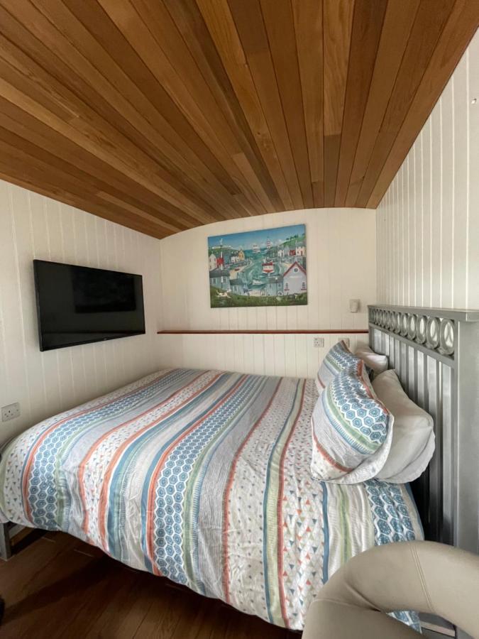 Double Room,1286804944:JPEG