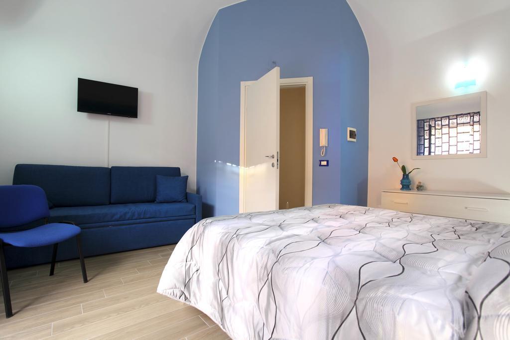 Dreibettzimmer mit eigenem Bad