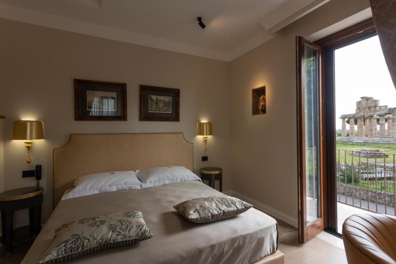 Deluxe Quadruple Room,1292529520:JPEG