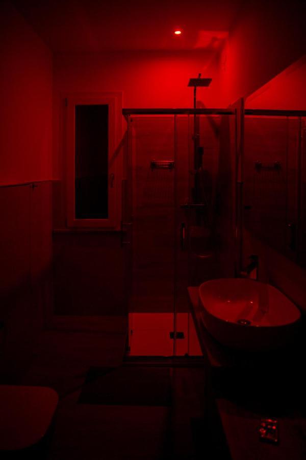 Triple Room Private Bathroom,1298950423:JPEG