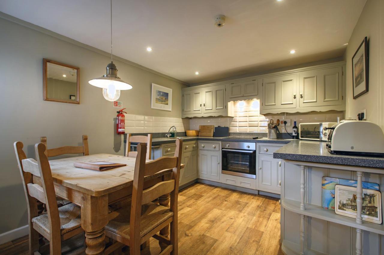 One-Bedroom Cottage,1295224894:JPEG