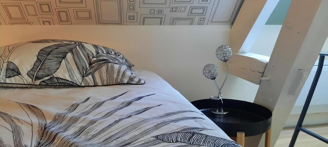Chambre Double ou Lits Jumeaux avec Salle de Bains Privative