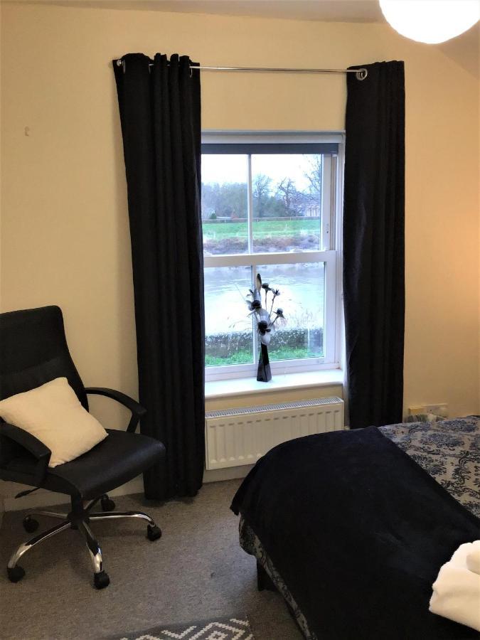 Deluxe Double Room with Shower