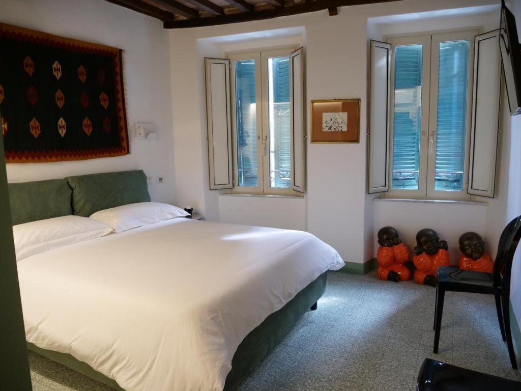Deluxe Room,1298616157:JPEG