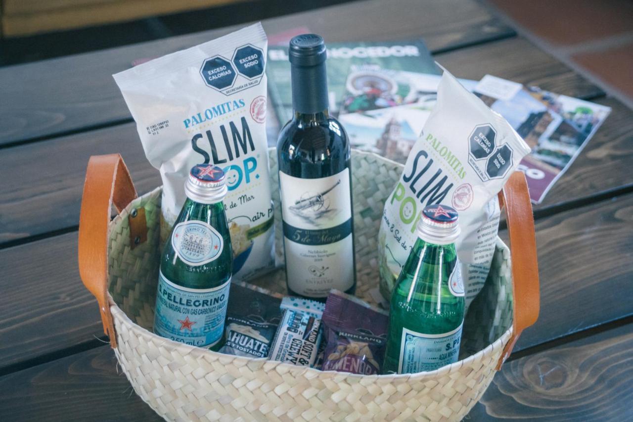 Superior King Room,1299258913:JPEG