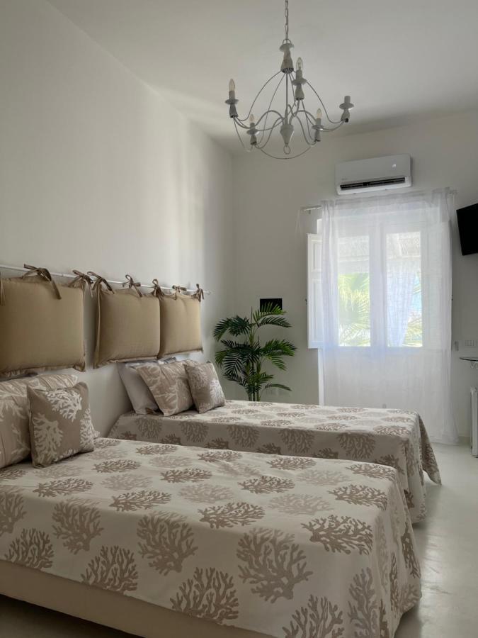 Twin Room,1299290545:JPEG