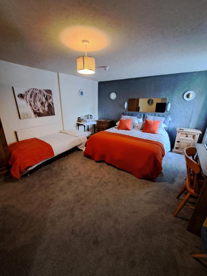 Family Room,1301649139:JPEG