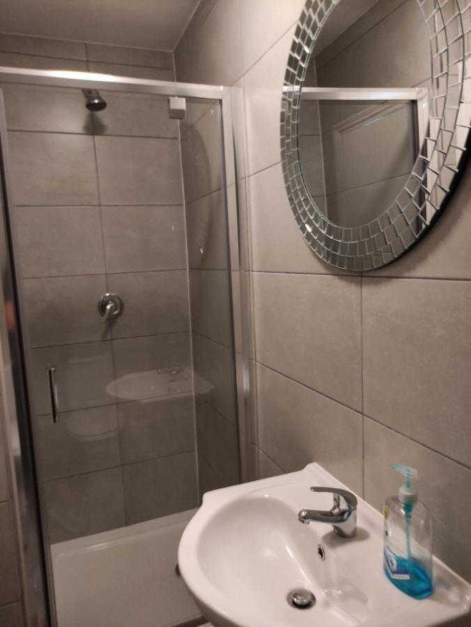 Deluxe Double Room,1698538053:JPEG