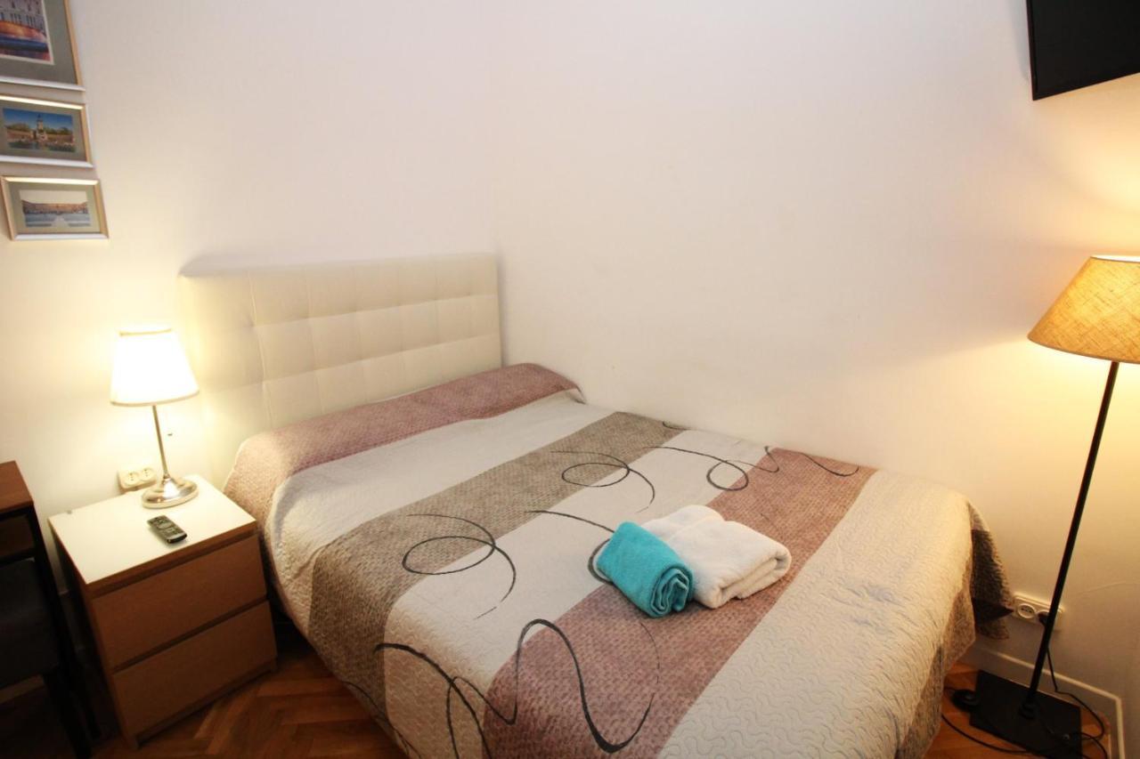 Budget Double Room,1292667325:JPEG