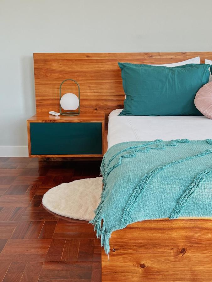 Zimmer mit Queensize-Bett und Gemeinschaftsbad
