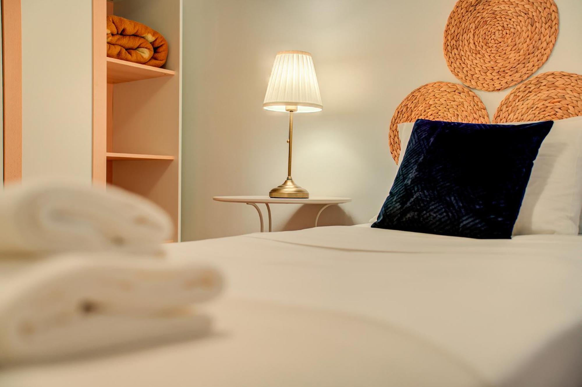 Camera Singola con Bagno in Comune