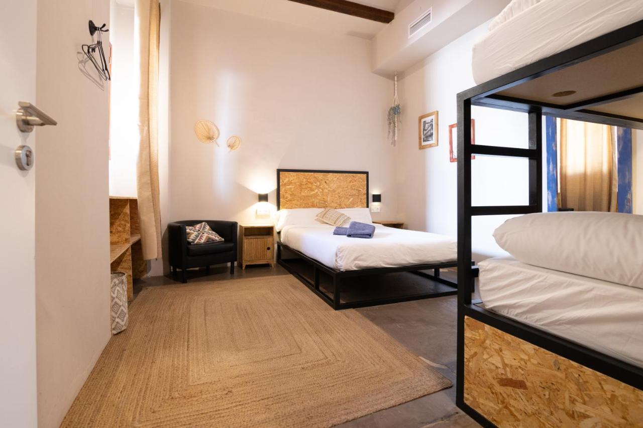 Quadruple Room,1357160315:JPEG