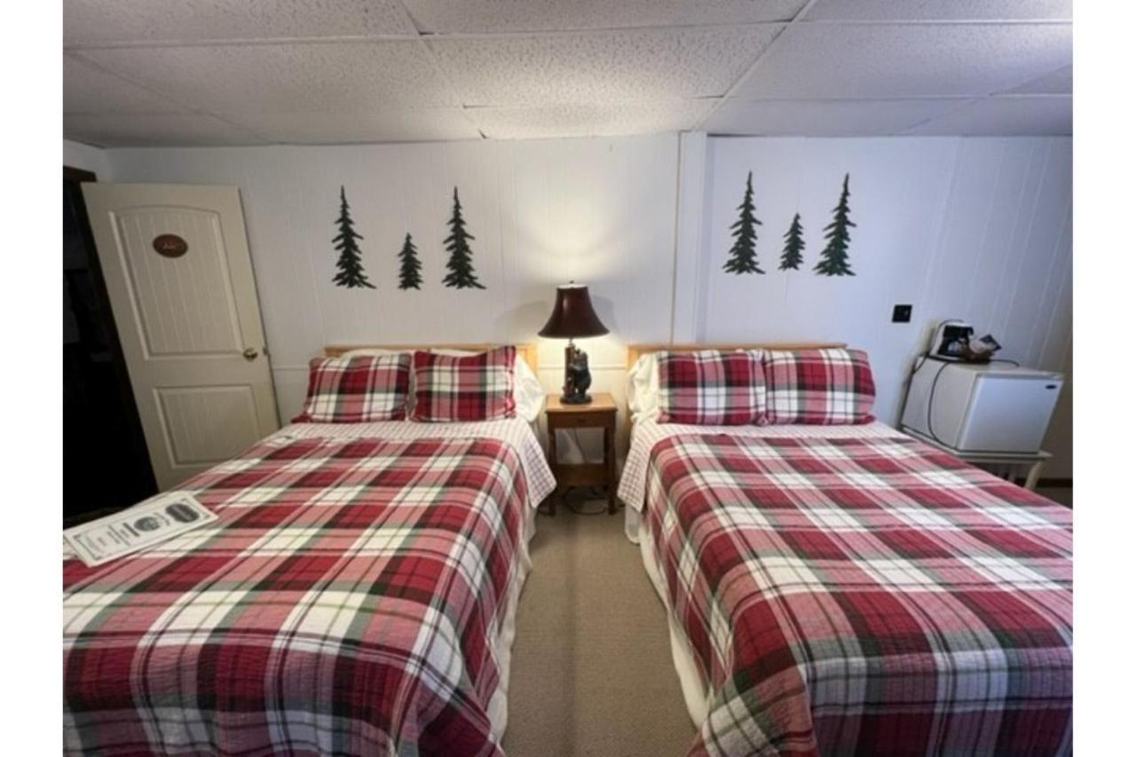 Quadruple Room Bath,1591633070:JPEG