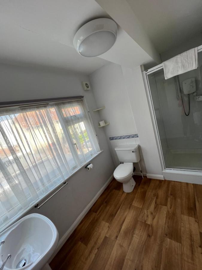 Standard Double Room,1392251456:JPEG