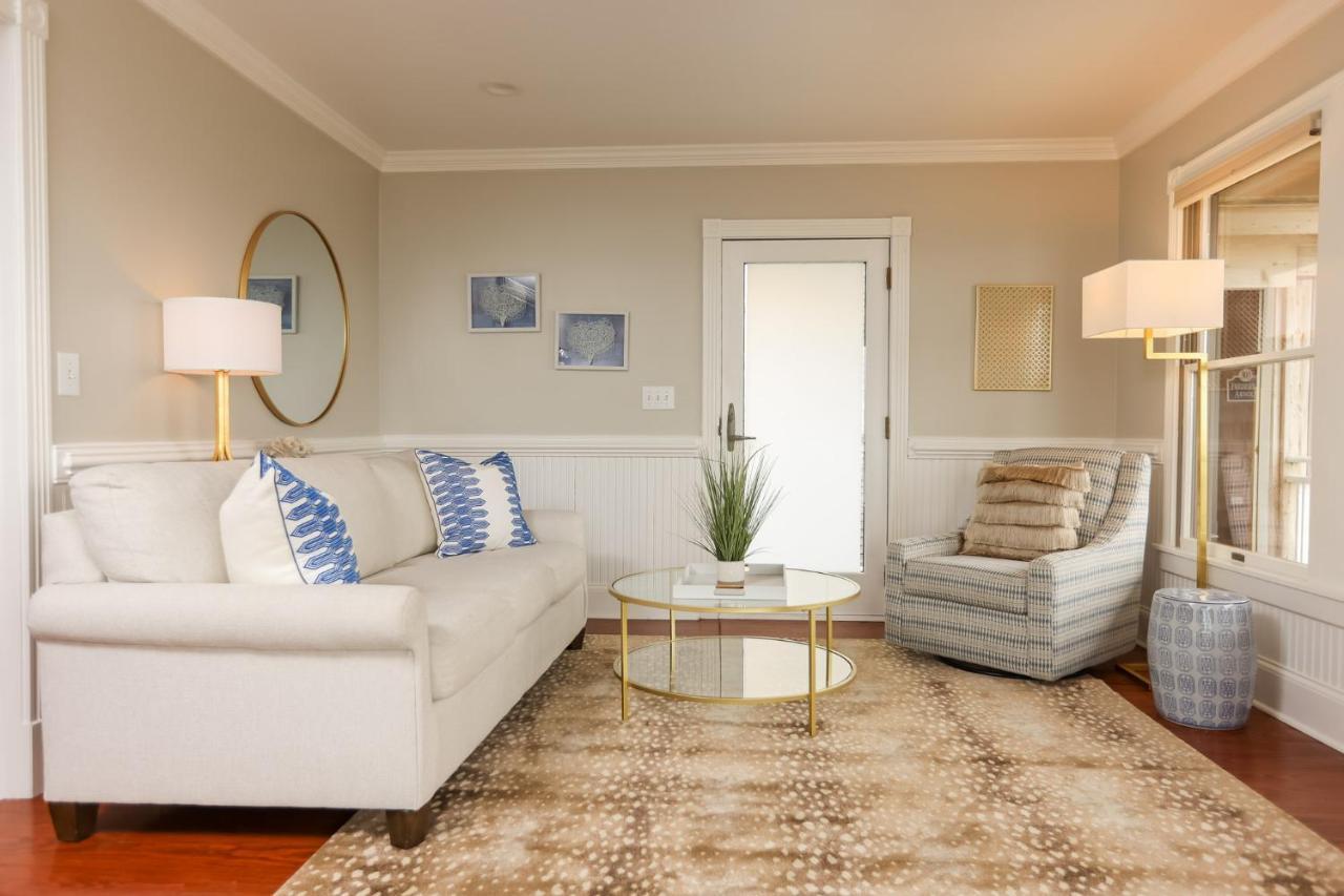 King Suite with Balcony