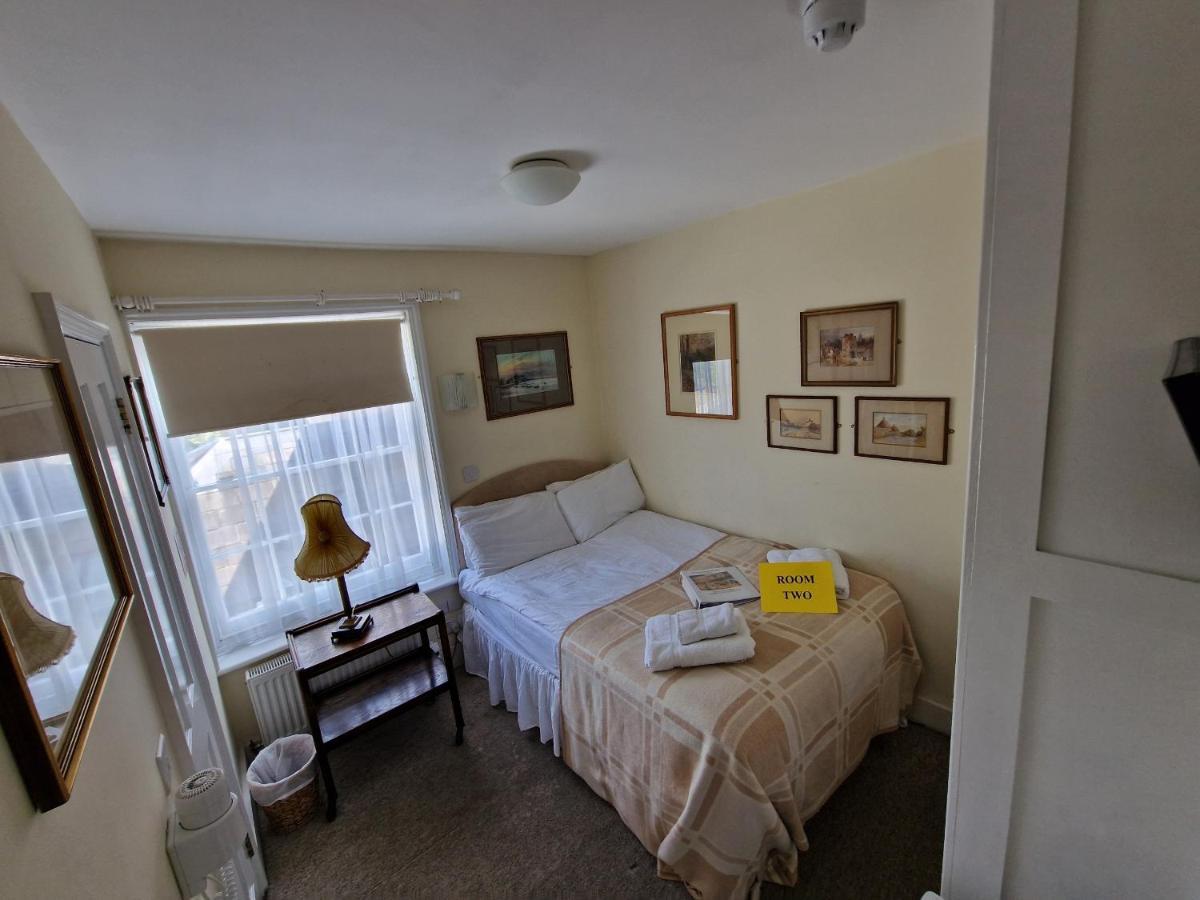 Budget Single Room