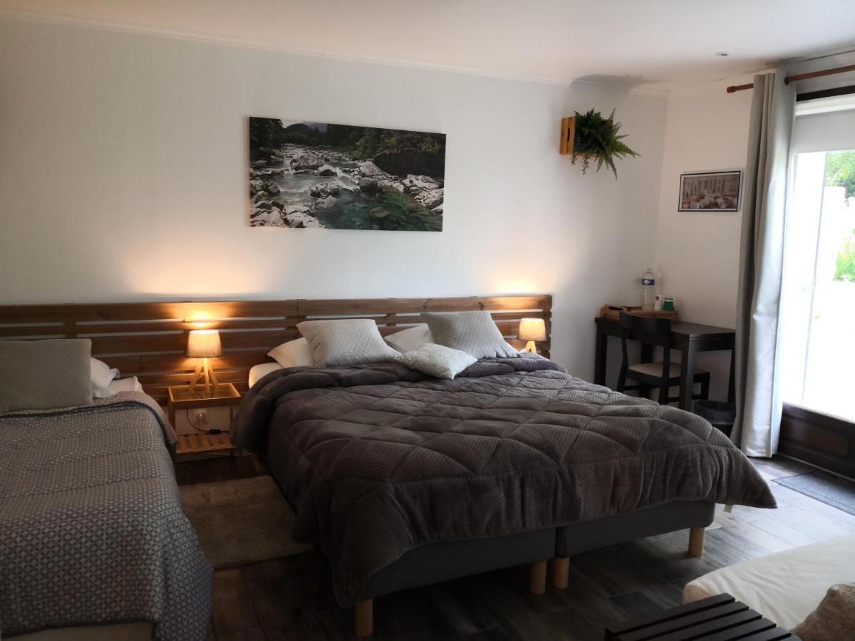 Family Room with Garden View,1499593837:JPEG