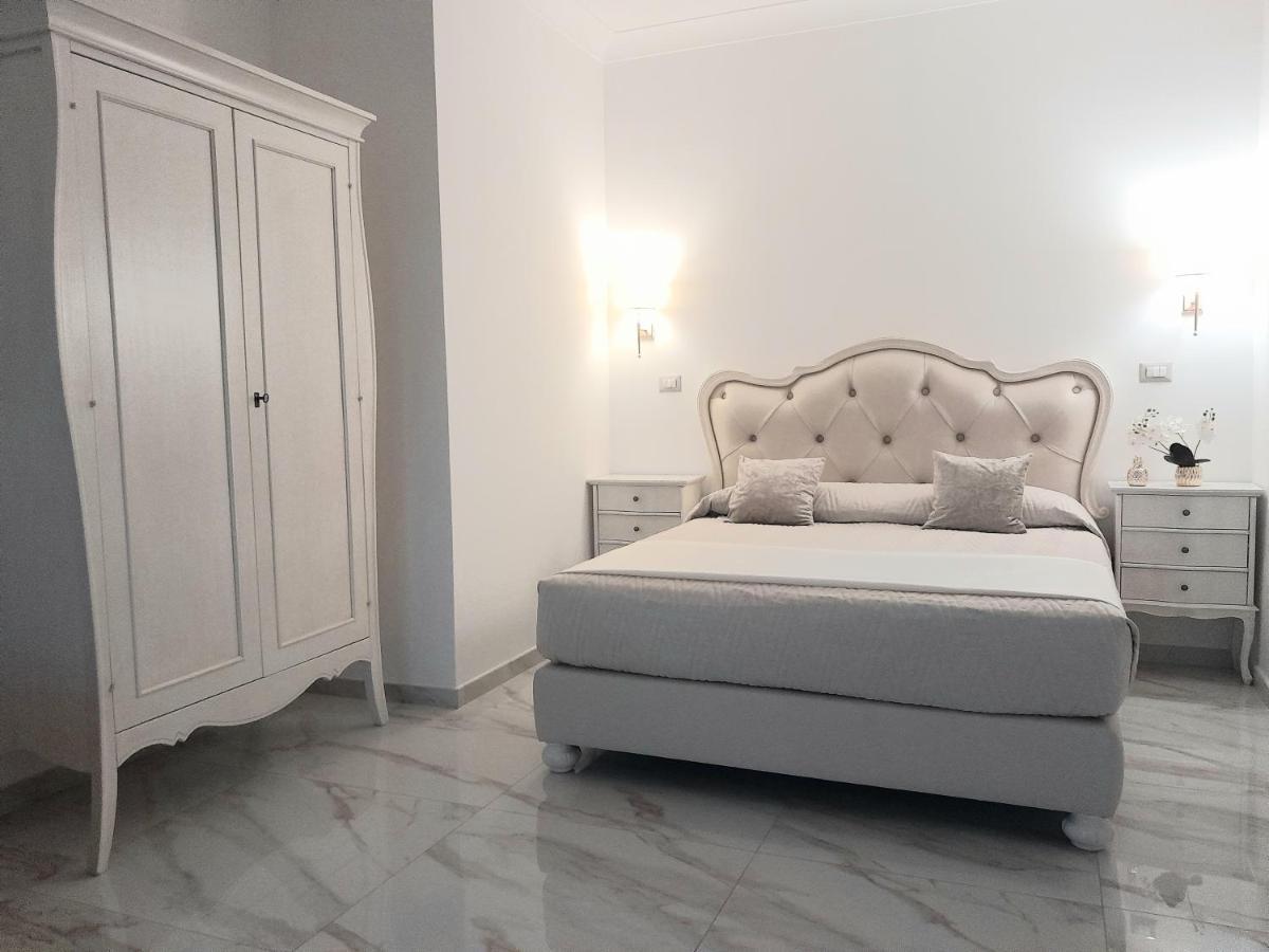 Camera Matrimoniale con Letto Supplementare