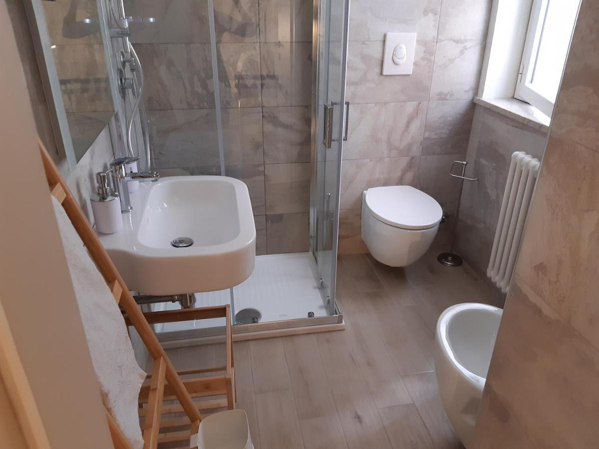Camera Matrimoniale con Bagno Privato