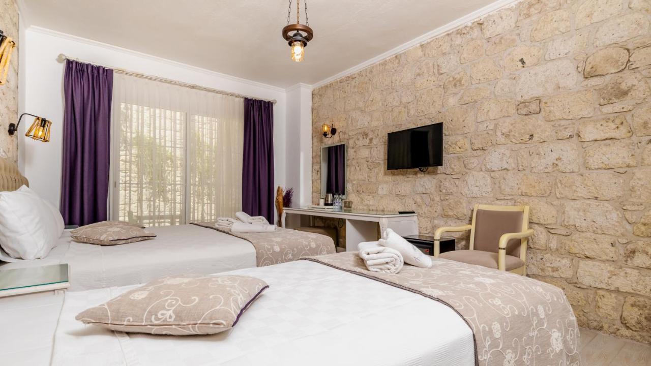 Deluxe Triple Room,1414823526:JPEG
