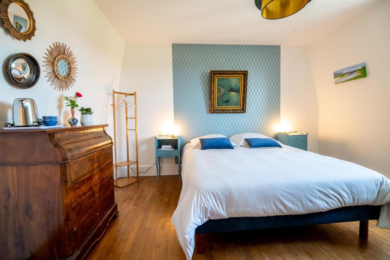 Chambre Lit Queen-Size - Vue sur Jardin