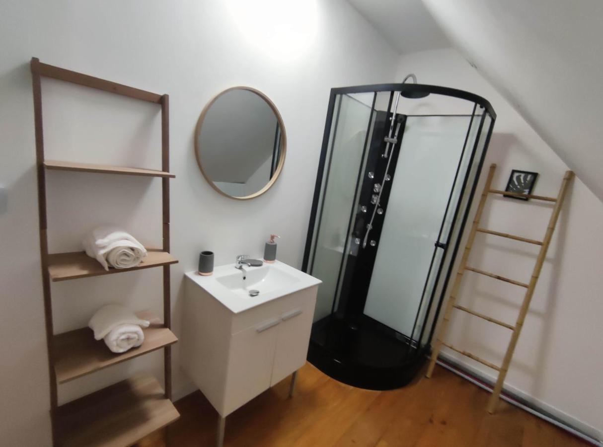 Double Room,1766956333:JPEG