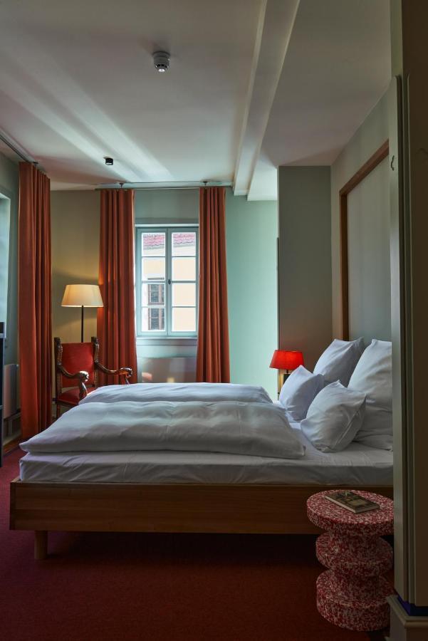 Doppel-/Zweibettzimmer mit eigenem Bad