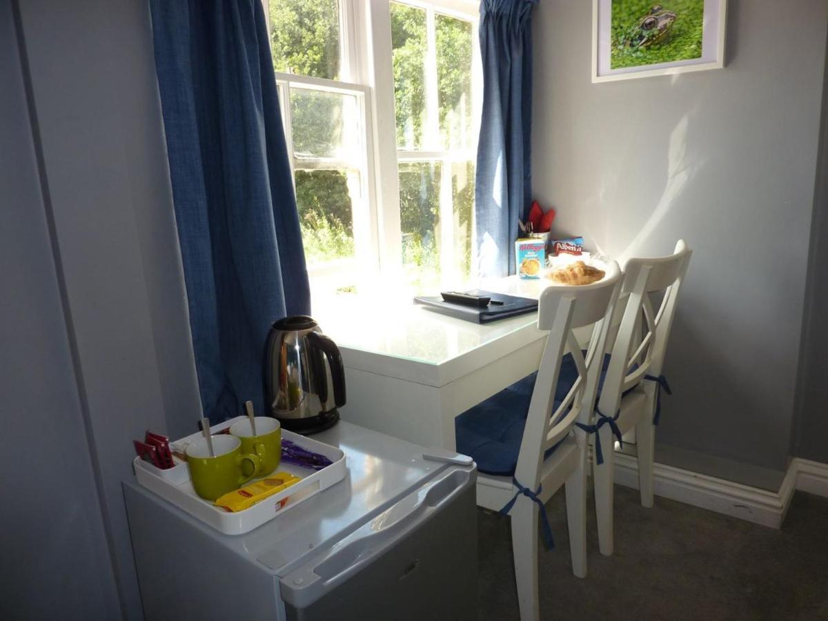 Chambre Lits Jumeaux avec Salle de Bains Privative