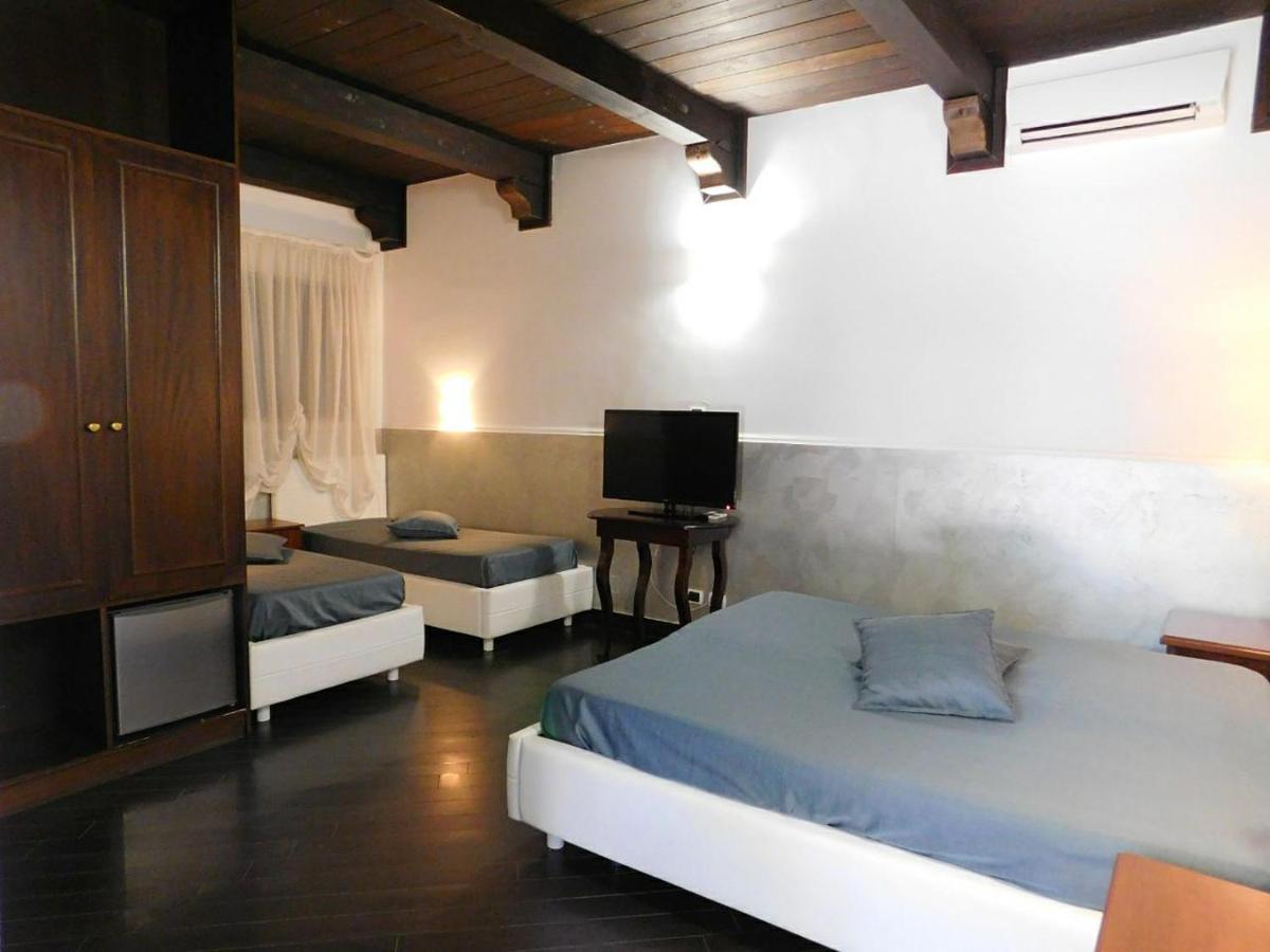 Chambre Quadruple avec Salle de Bains Privative