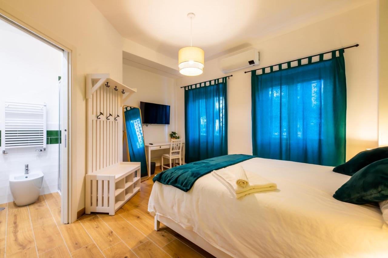 Double Room Private Bathroom