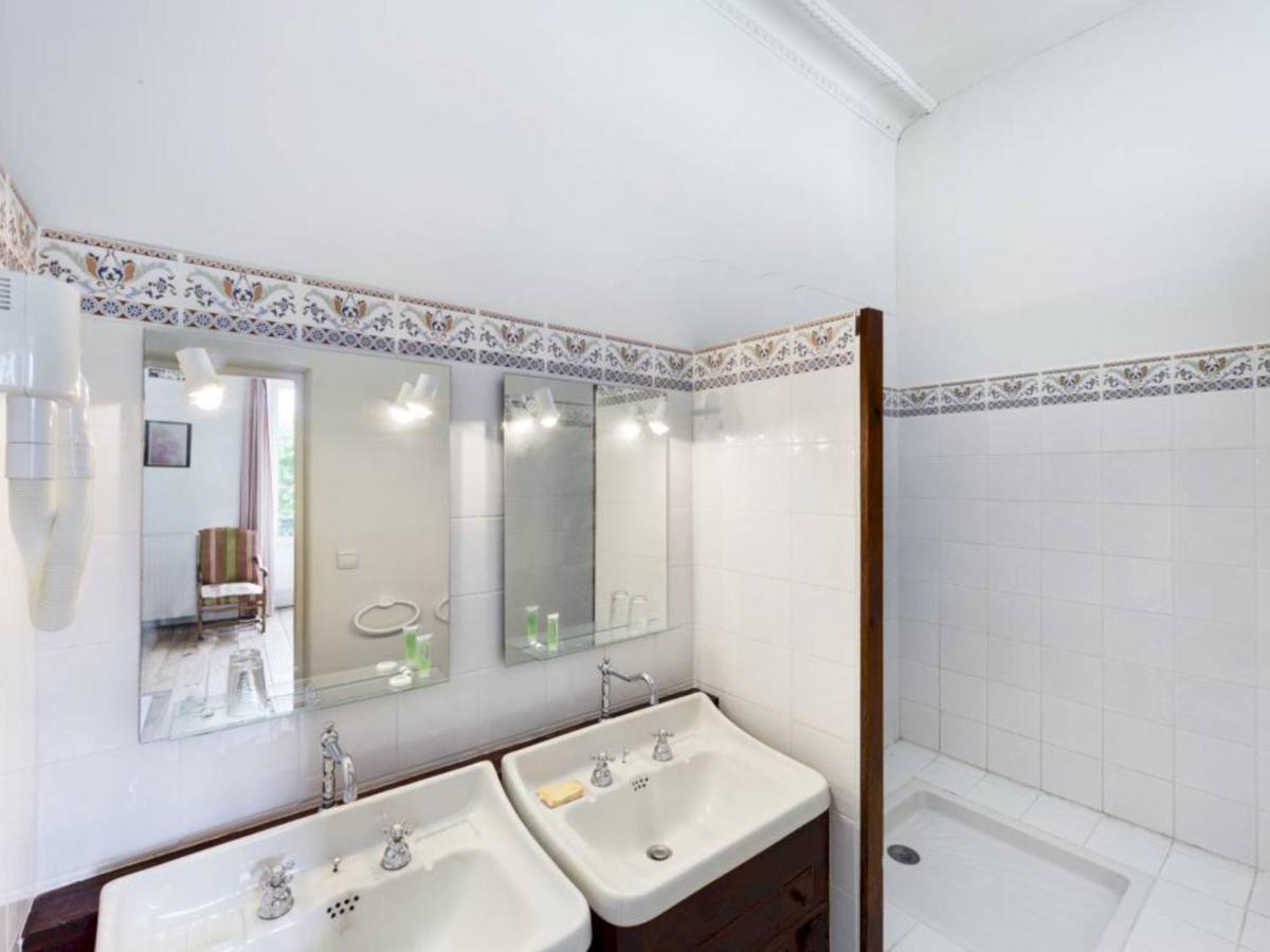 Chambre Lit Queen-Size