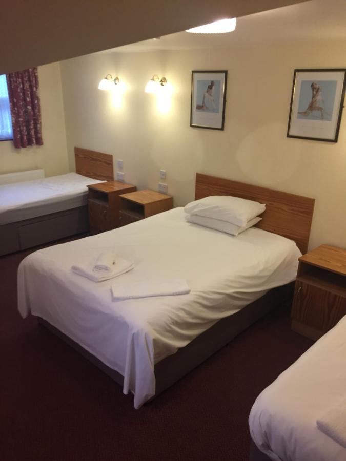 Triple Room with Private Bathroom
