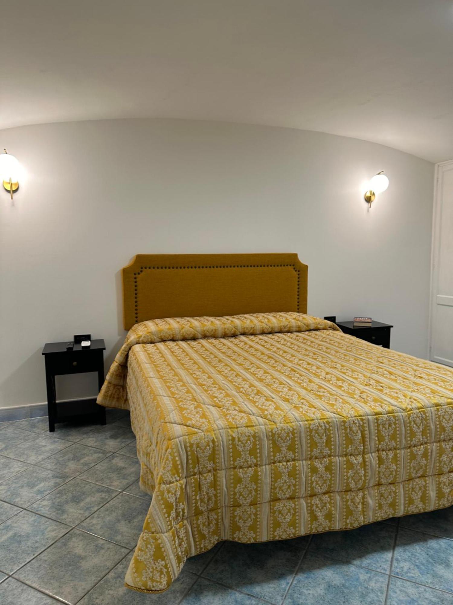 Appartamento con 1 Camera da Letto e con Giardino