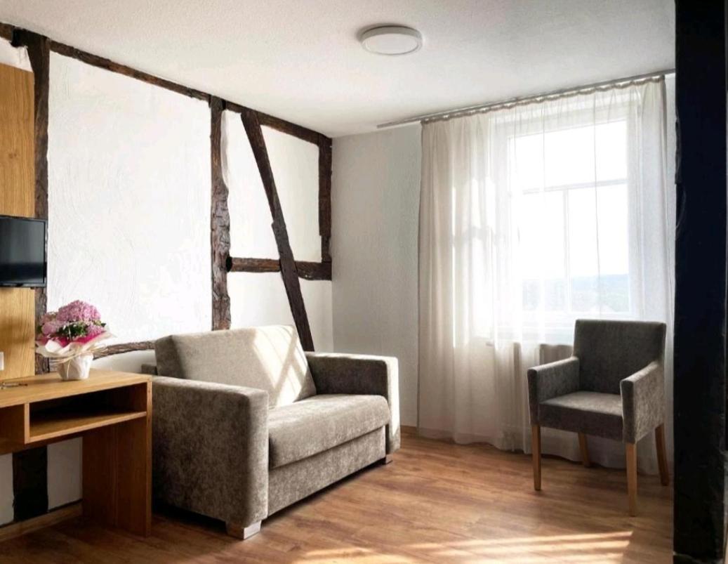 Dreibettzimmer mit eigenem Bad
