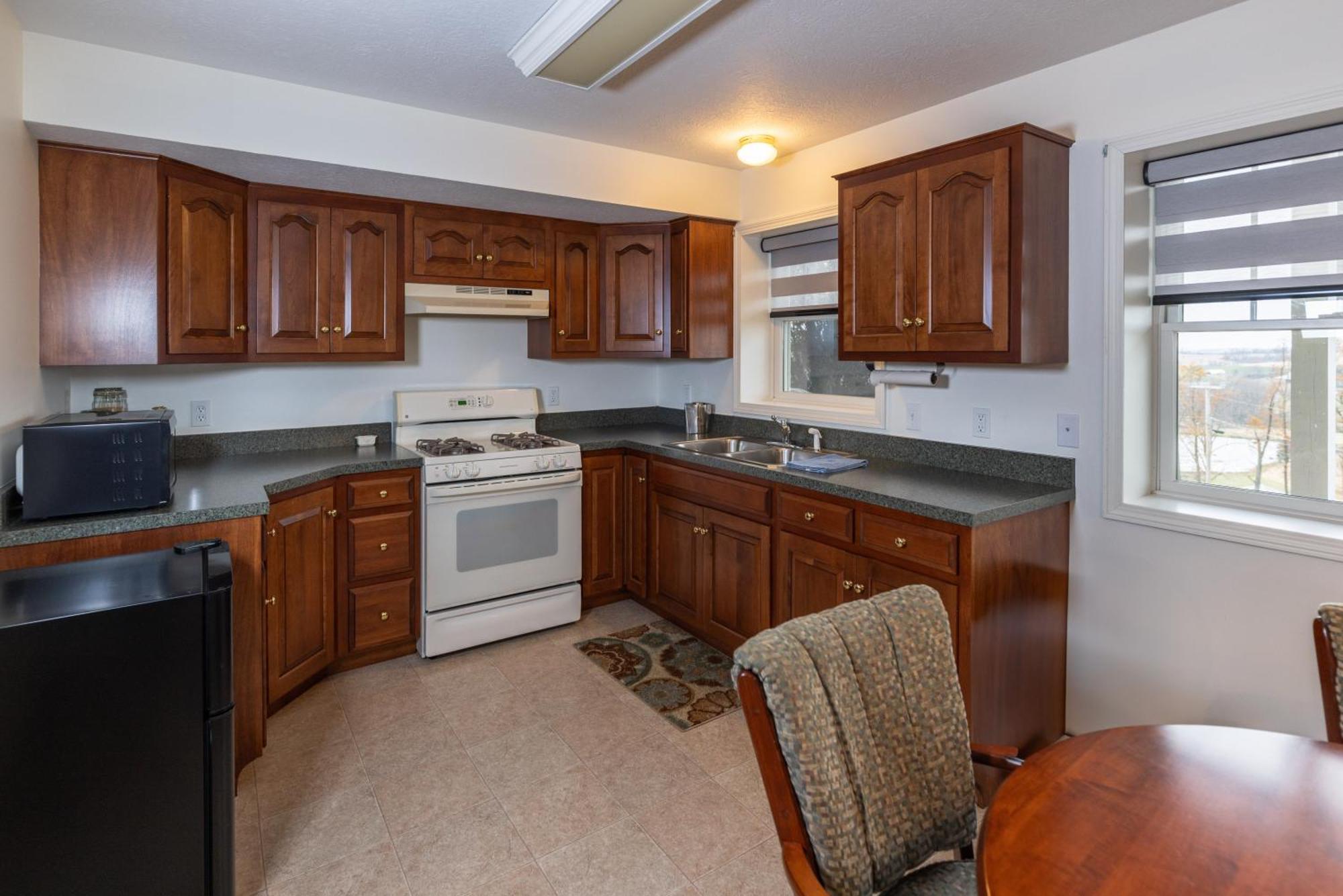 Queen Suite,1503143452:JPEG