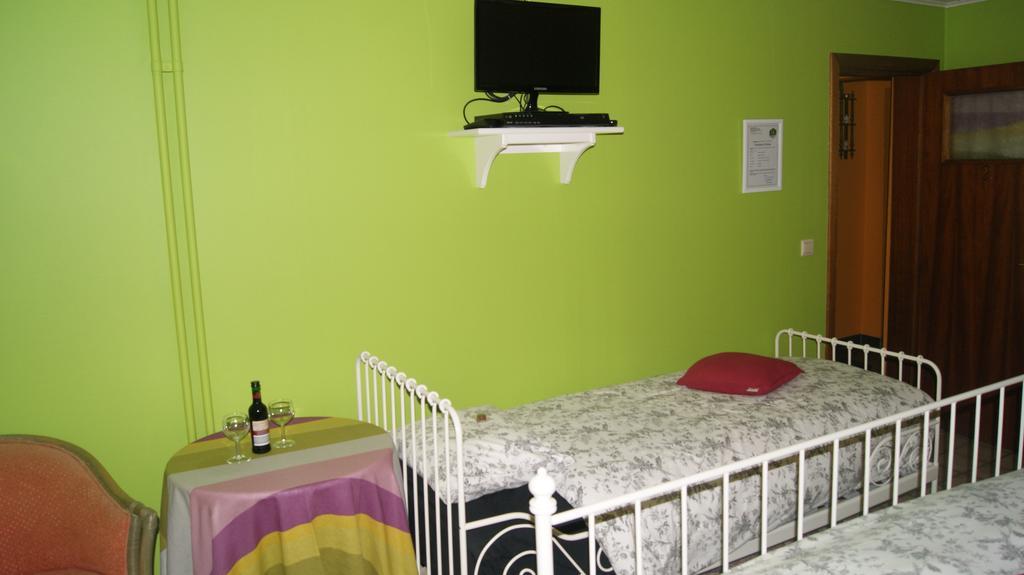 Driepersoonskamer met Eigen Badkamer