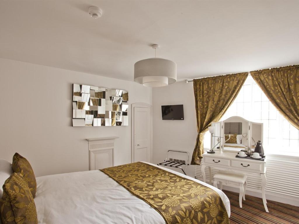 Standard King Room,1588201824:JPEG