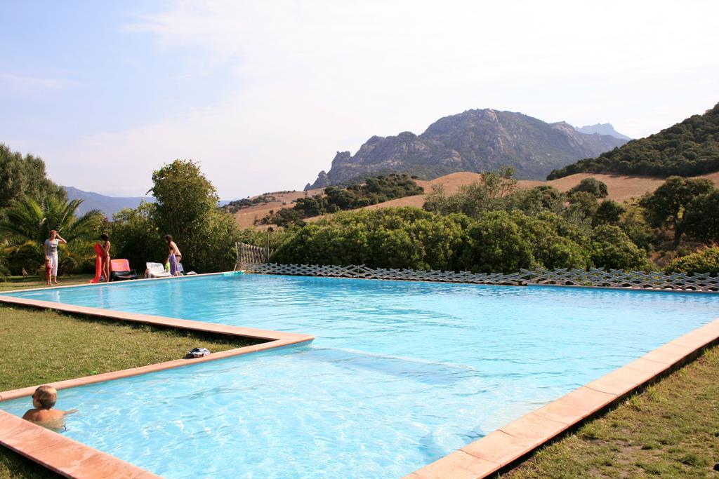 Chambre Double - Vue sur Montagne