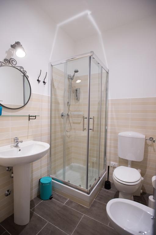 Camera Matrimoniale con Bagno Privato