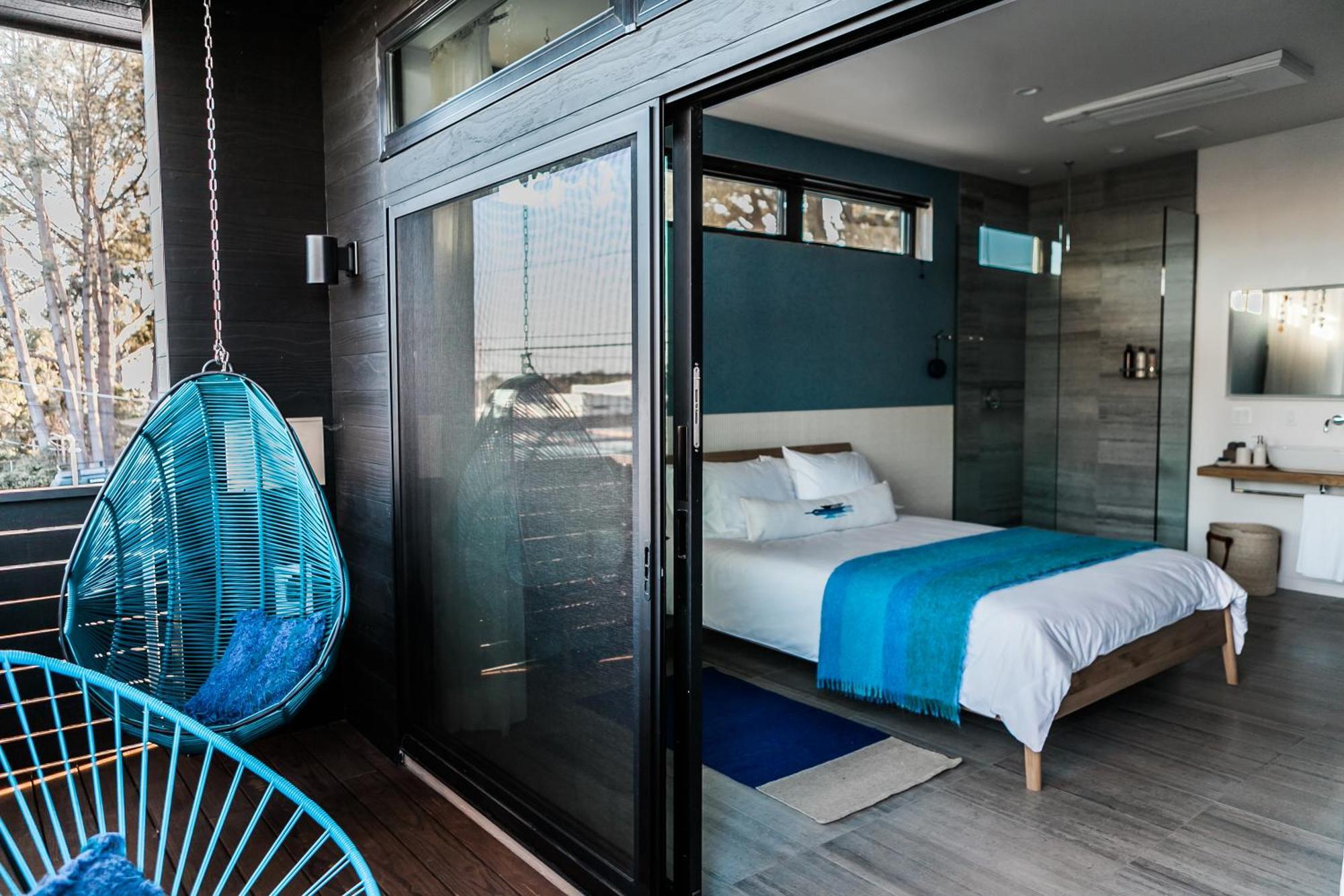 Queen Room with Balcony