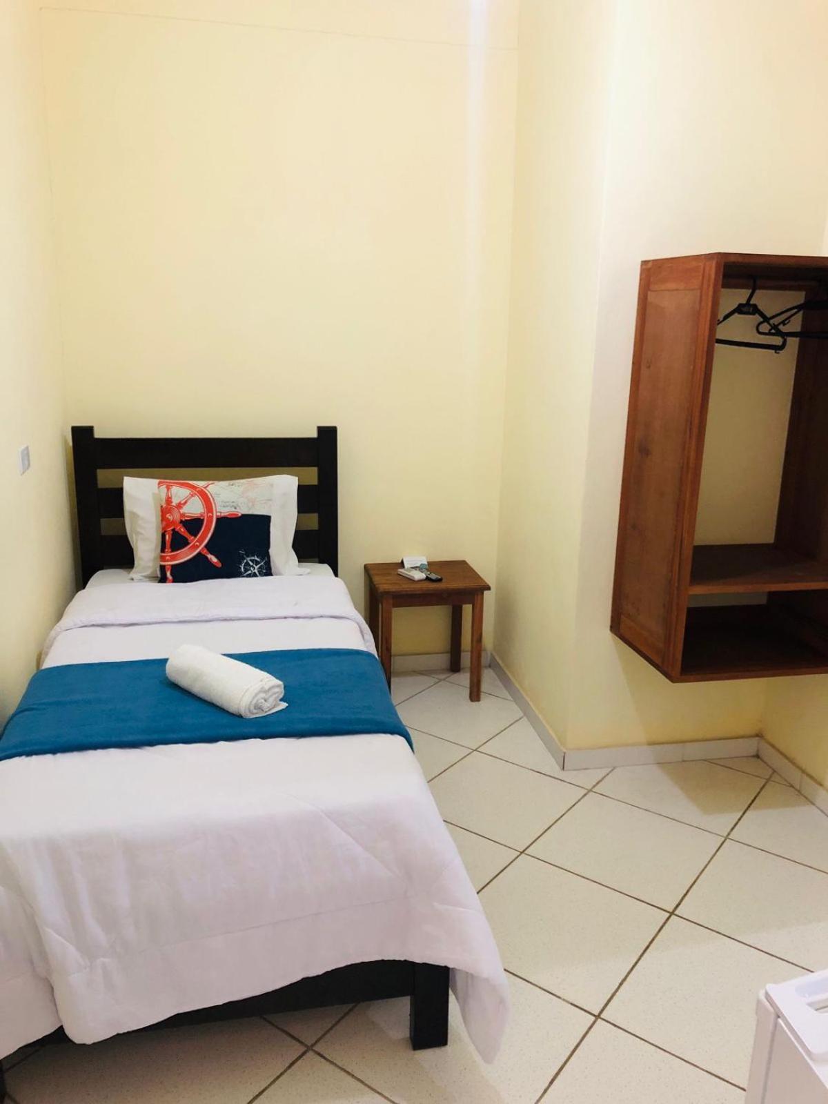 Single Room,1542726457:JPEG