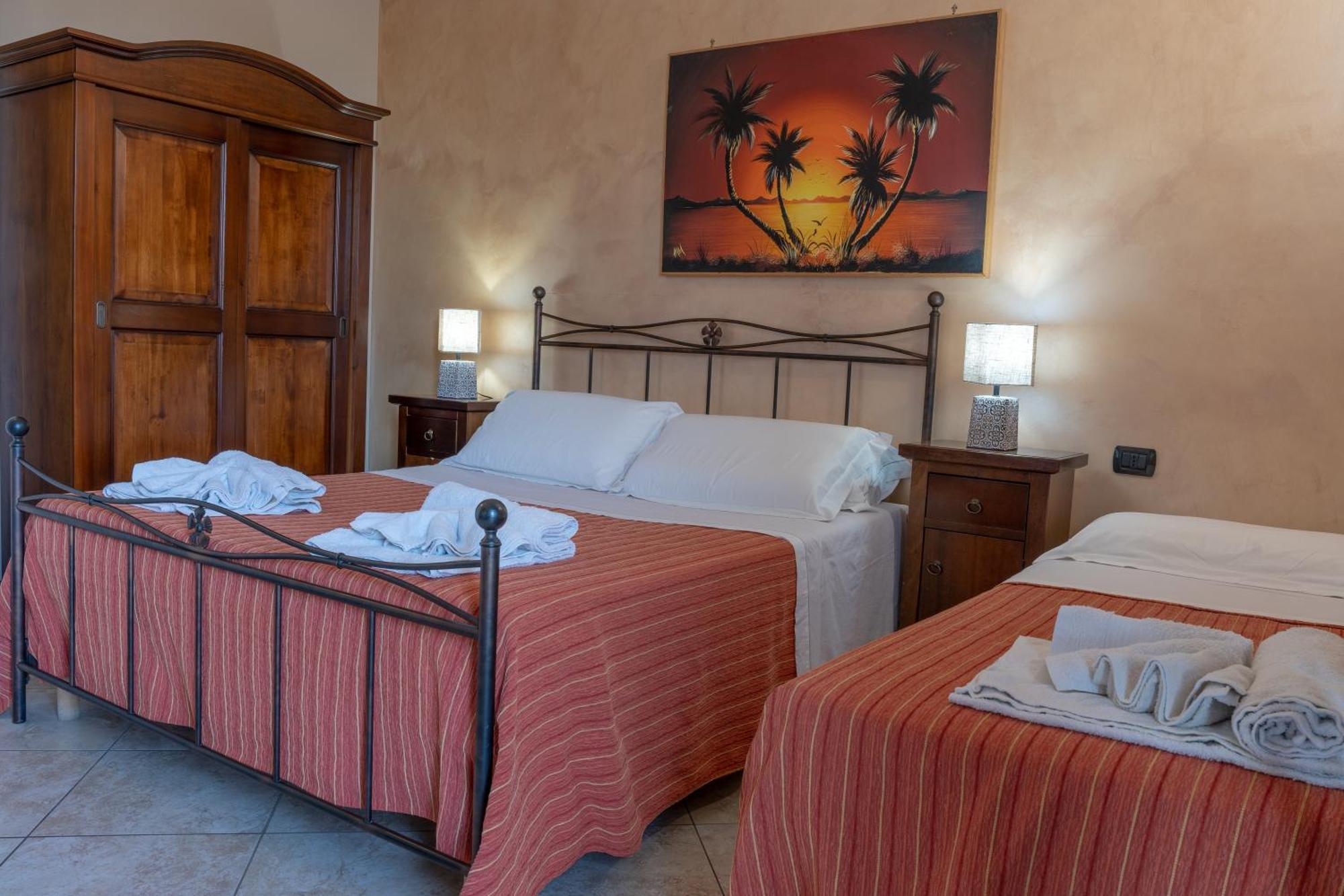 Triple Room Private Bathroom