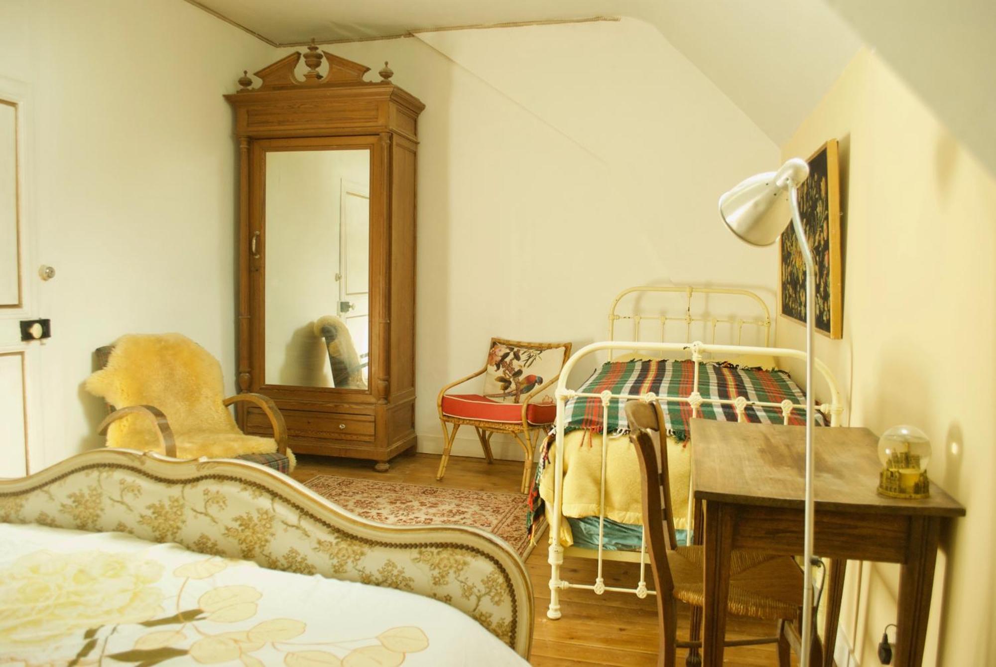 Chambre Familiale avec Douche