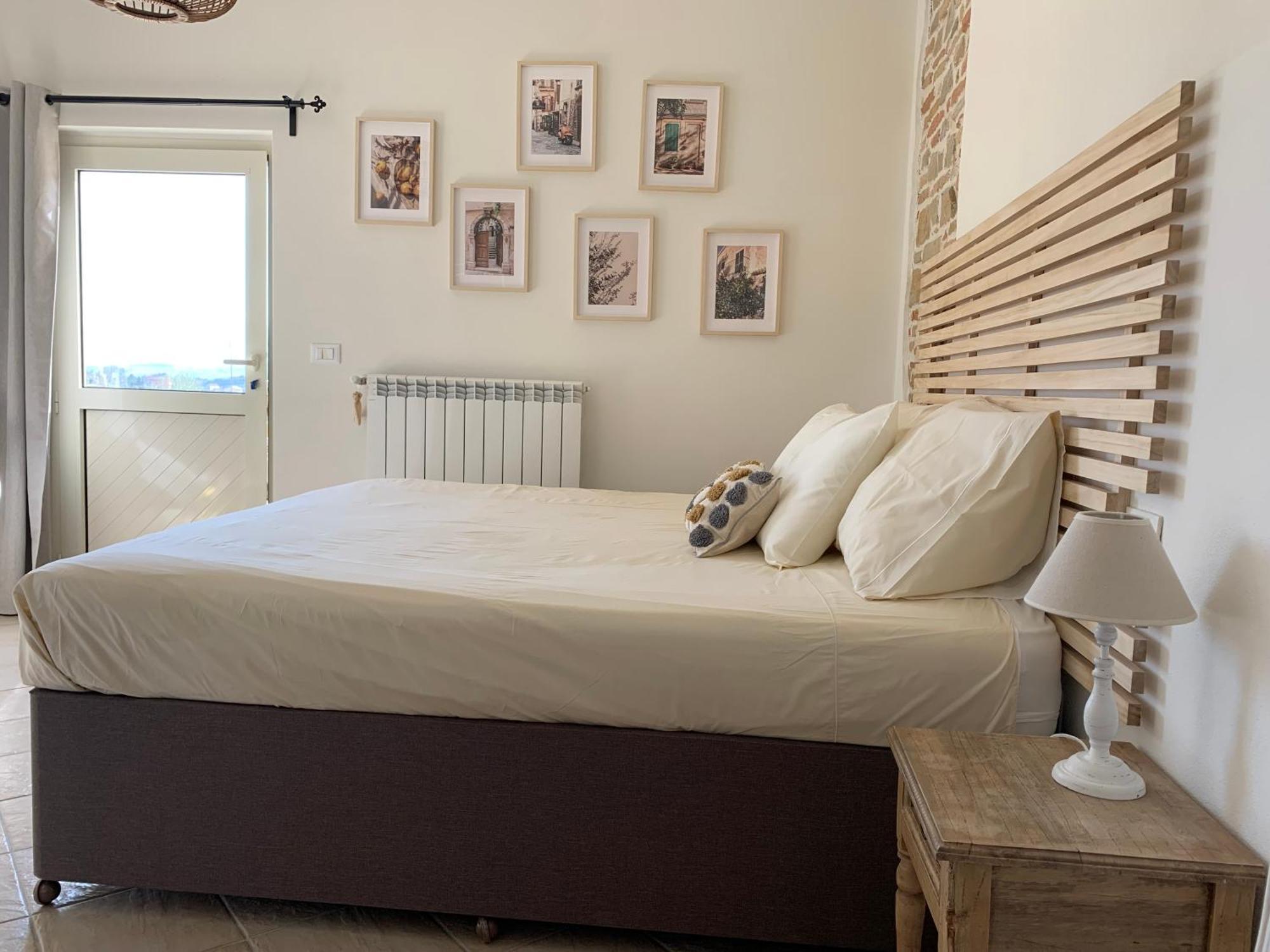 Double Room Mountain View