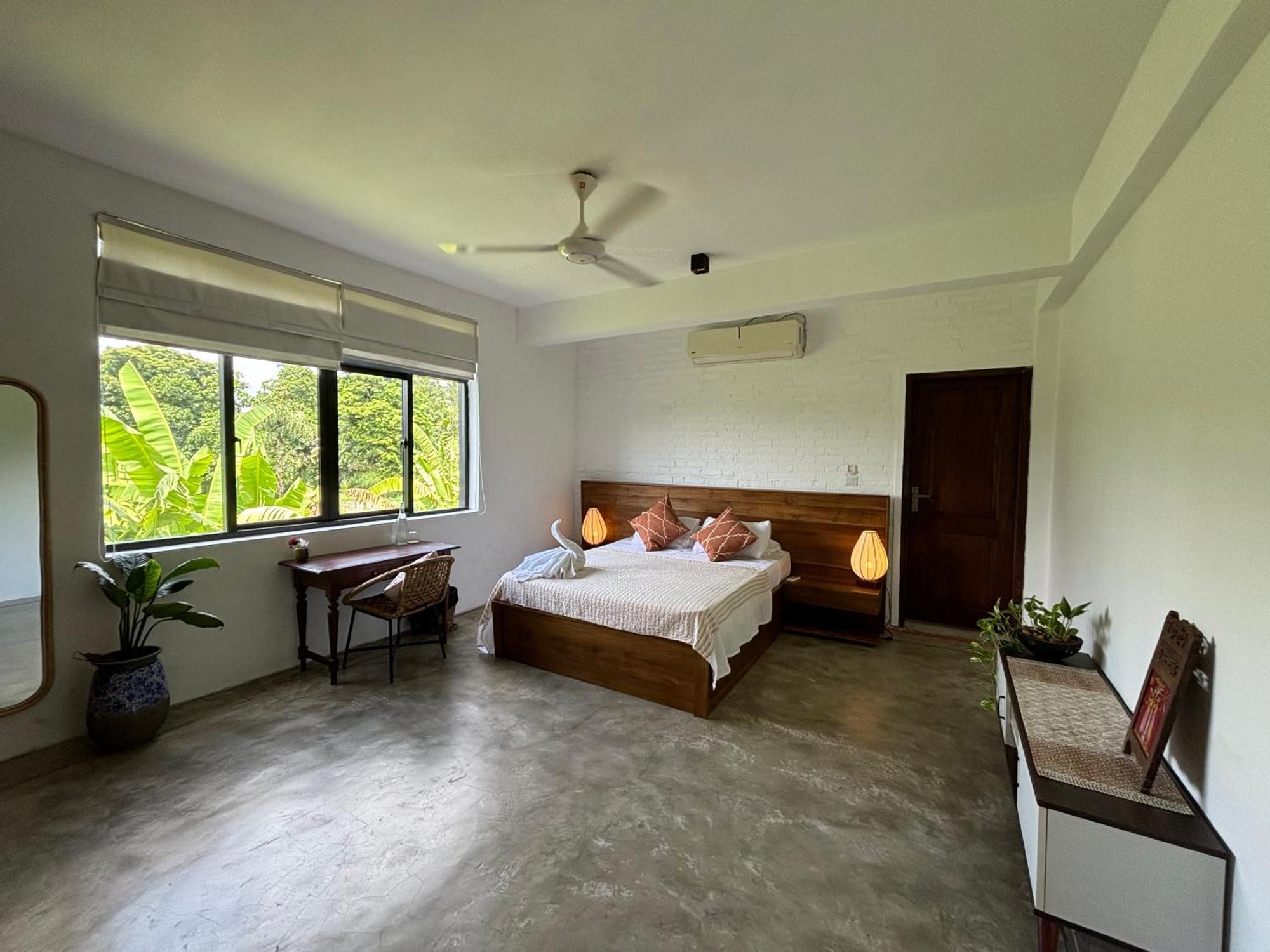 Suite with Garden View