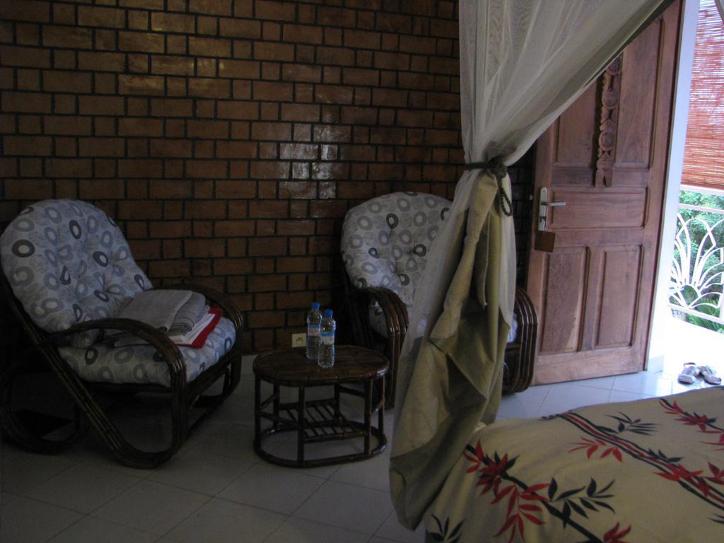 Triple Room with Pool View