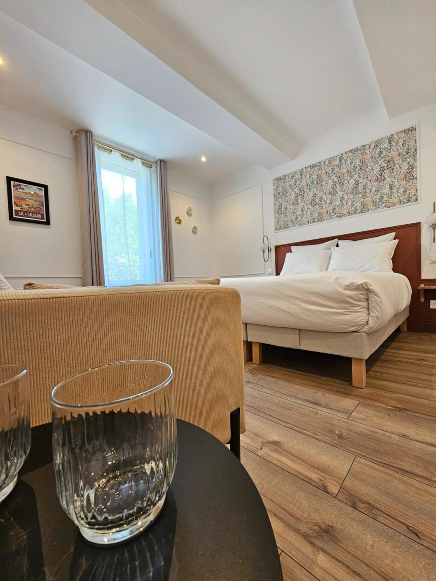 Standard Double Room,1591586109:JPEG